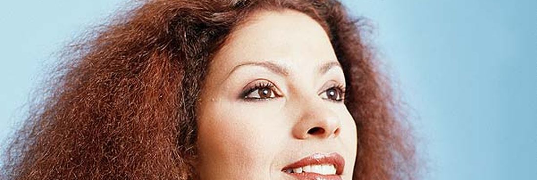 Há 30 anos morria a cantora Clara Nunes