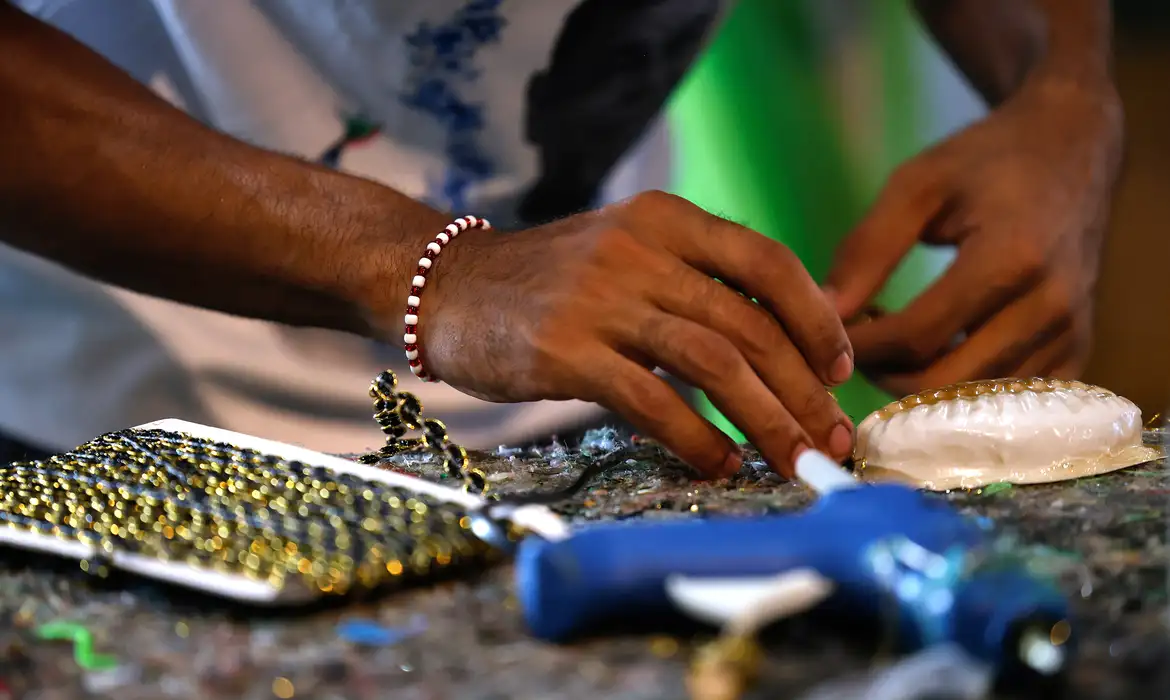 RJ: Casa da Juventude Centro lana curso e oficinas para o carnaval