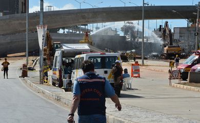 Justiça libera demolição de viaduto Guararapes que caiu em Belo Horizonte, (Marcello Casal Jr/Agência Brasil)