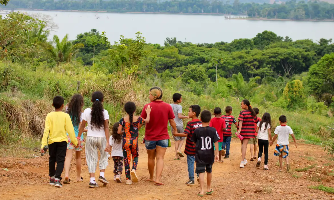 Rio de Janeiro (RJ) 13/01/2025 - imersão na floresta crianças e adolescente do projeto aldeias visitam o rio Xingu
Foto: Projeto Aldeias/Divulgação/Arquivo