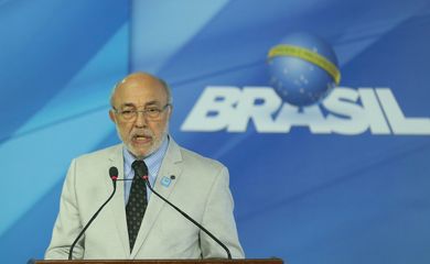 Brasília - O secretário executivo do Ministério da Cultura, João Batista de Andrade, participa da cerimônia de inauguração da Mostra Brasilis a Brasília (Valter Campanato/Agência Brasil)