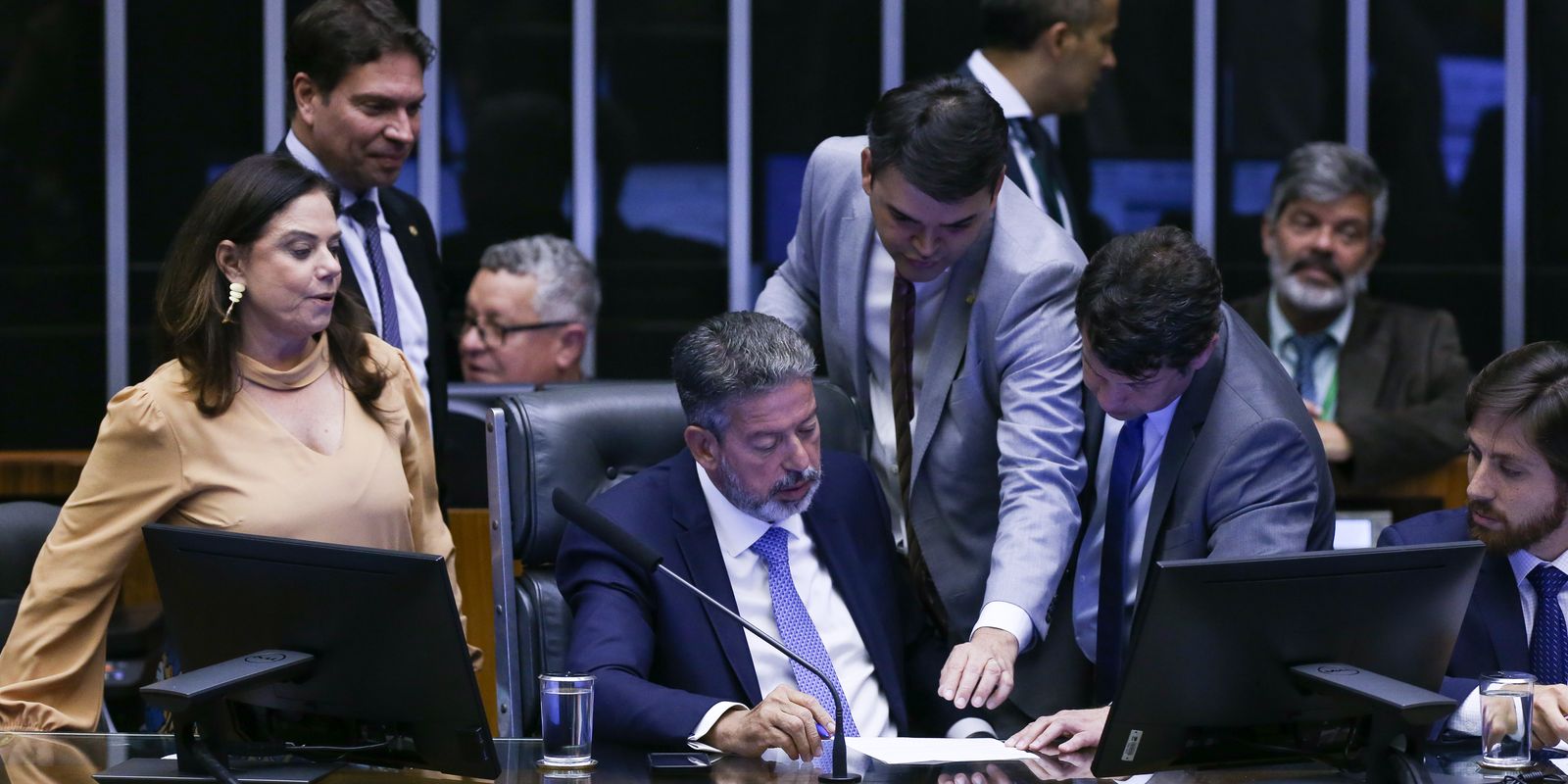 Câmara conclui votação do projeto que altera regras eleitorais 3 Câmara conclui votação do projeto que altera regras eleitorais