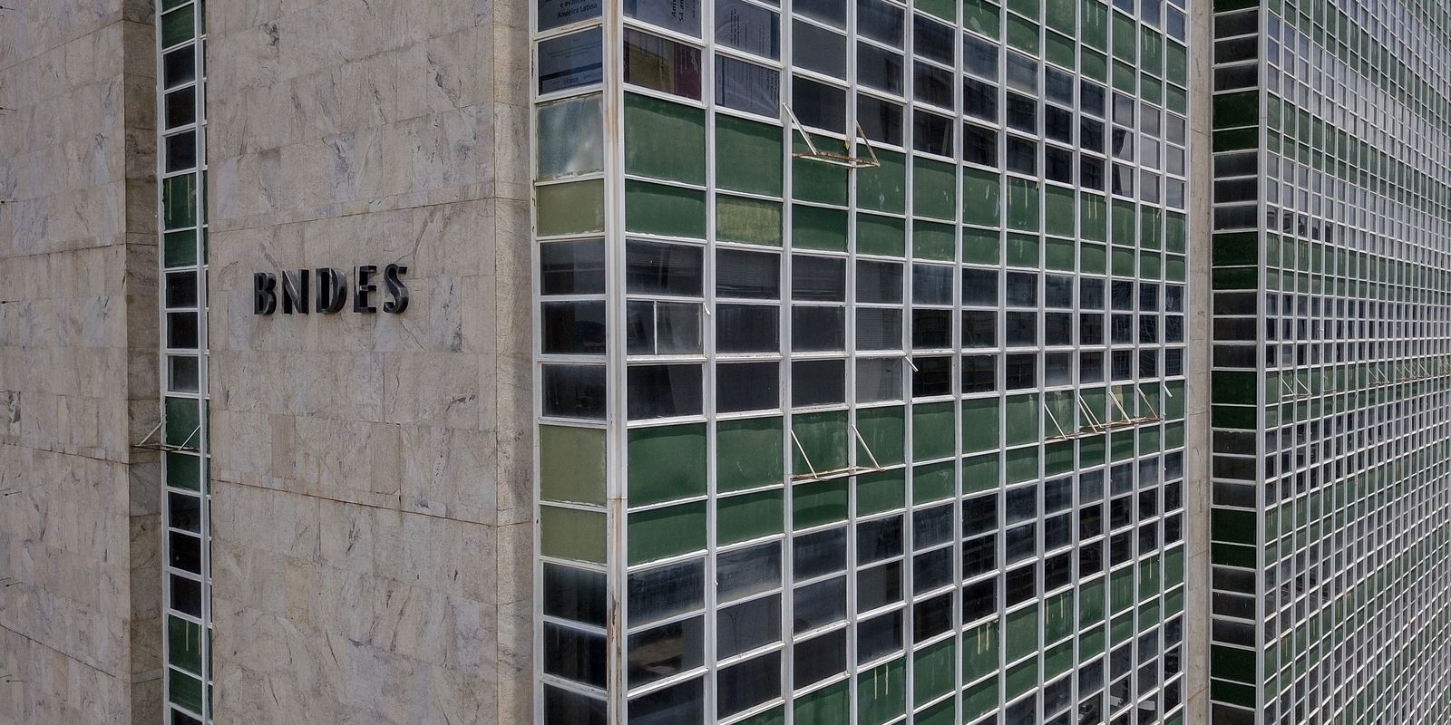 BNDES vai liberar R$ 5 bilhões para pequenos empreendedores do RS