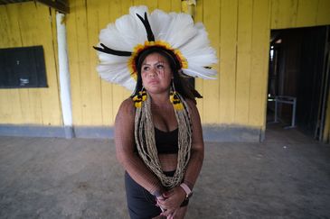 Brasnorte (MT), 09/04/2025 – A professora Gesilene Aikdapa, na aldeira Barranco Vermelho, na Terra Indígena Erikpatsa, do Povo Rikbaktsa. Foto: Fernando Frazão/Agência Brasil