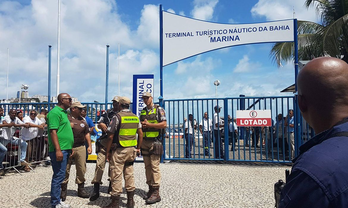 Governo da Bahia decreta luto oficial de três dias após naufrágio em Salvador - Foto Sayonara Moreno/Agência Brasil