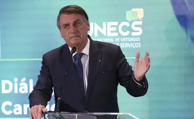 O presidente Jair Bolsonaro,participa de encontro promovido pela União Nacional de Entidades do Comércio e Serviços (UNECS), no Centro de Convenções Brasil 21