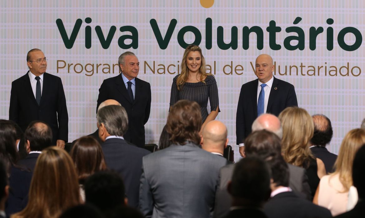 Brasília - Em cerimônia no Palácio do Planalto, o governo lança o Plano Nacional de Voluntariado (Antonio Cruz/Agência Brasil)