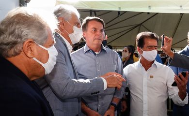 (Águas Lindas - GO, 05/06/2020) Presidente Jair Bolsonaro participa de cerimônia de inauguração do Hospital de Campanha de Águas Lindas de Goiás.