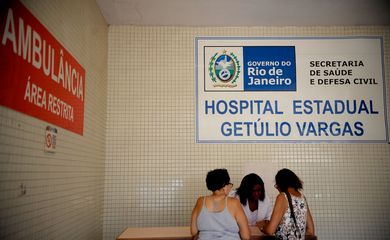 Rio de Janeiro - Atendimento de emergências no Hospital Estadual Getúlio Vargas, na Penha, zona norte da cidade(Fernando Frazão/Agencia Brasil)