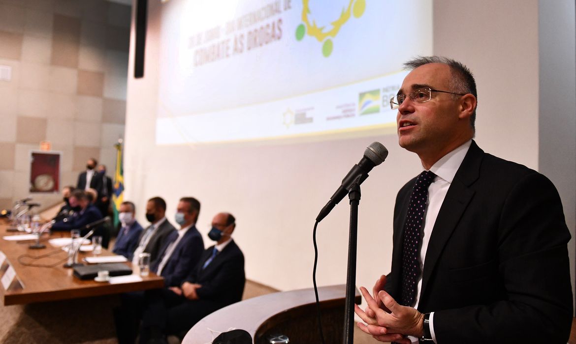 O ministro André Mendonça da Justiça e Segurança Pública, Dia Internacional de Combate às Drogas