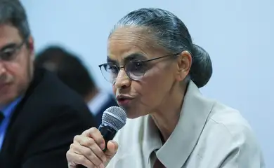 Brasília (DF) 04/09/2024 Ministra Marina Silva fala na CMA do Senado sobre queimadas no Brasil. 
Lula Marques/ Agência Brasil