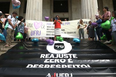 Rio de Janeiro (RJ), 19/04/2024 - A ADUFRJ (Associação dos Docentes da Universidade Federal do Rio de Janeiro) promove ato 