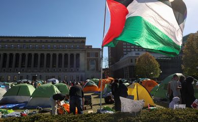Protesto pró-Palestina na Universidade de Columbia, nos EUA
25/04/2024
REUTERS/Caitlin Ochs