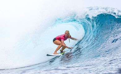 2024.07.27 - Jogos Olímpicos Paris 2024 - Tahiti - Surf -  Na foto a atleta, Tati Weston-Webb - Foto: William Lucas/COB