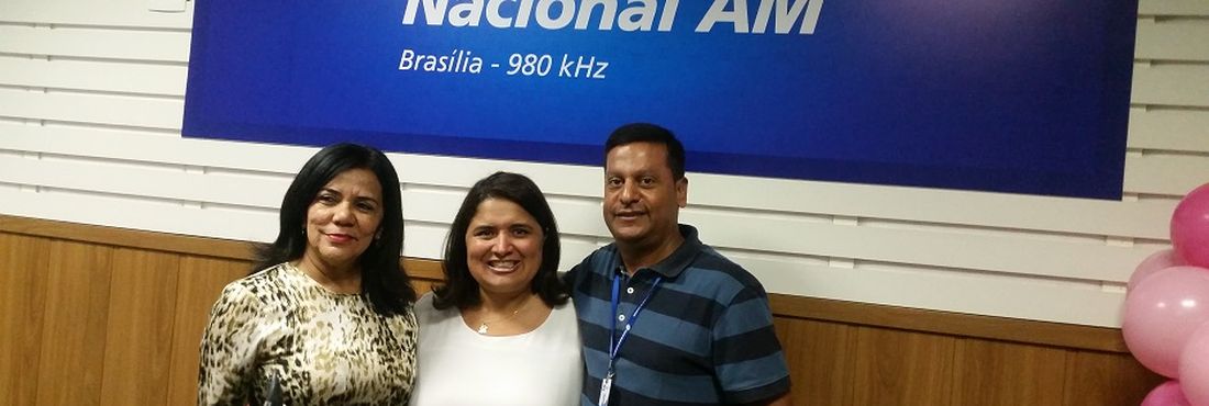 Katia Cubel participa do programa Tarde Nacional, da Rádio Nacional AM de Brasília