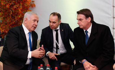 O primeiro-ministro de Israel, Benjamin Netanyahu, recebe o presidente da República, Jair Bolsonaro, em cerimônia oficial de chegada à Israel.