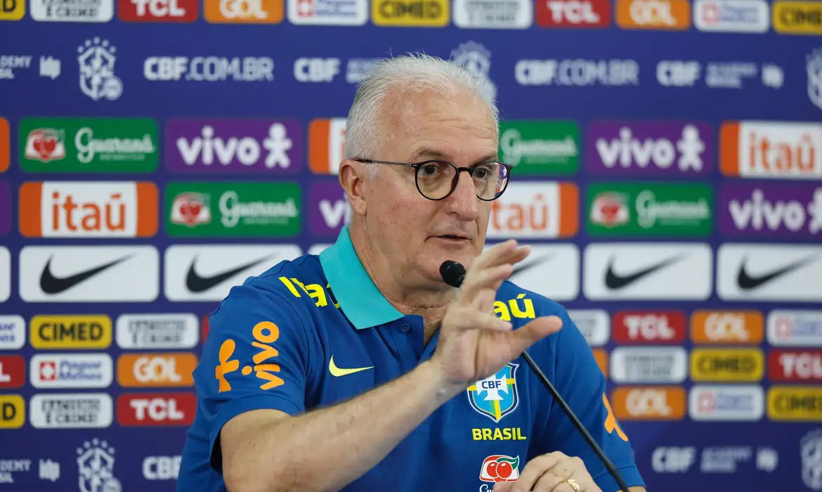 Brasil enfrenta Colmbia com casa cheia no Man Garrincha