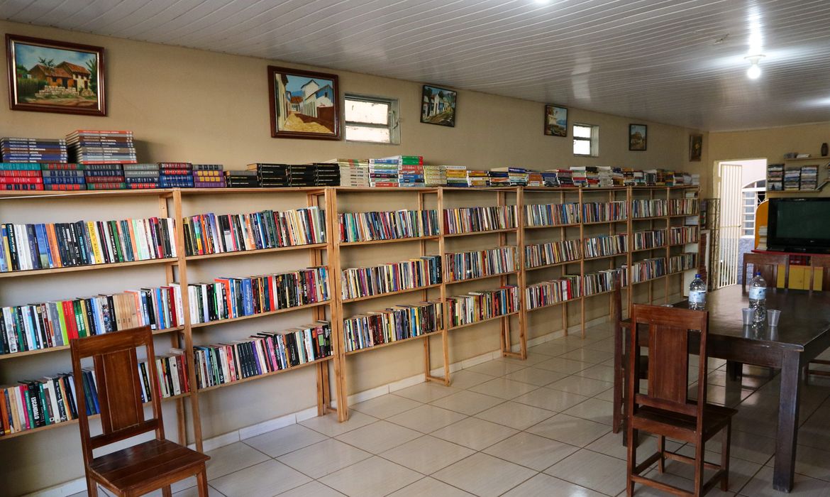 Brasília(DF), 25/08/2023 - Biblioteca do Bosque em São Sebastião (DF). Foto:Wilson Dias/Agência Brasil