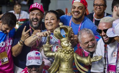 São Paulo (SP), 04/03/2025 - Carnaval 2025 - Rosas de Ouro campeã do Grupo Especial no Sambódromo do Anhembi.

Foto Paulo Pinto/Agencia Brasil