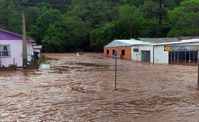 Santa Catarina (SC) - Chuvas intensas afetam ao menos 78 cidades de Santa Catarina. Foto: CBMSC