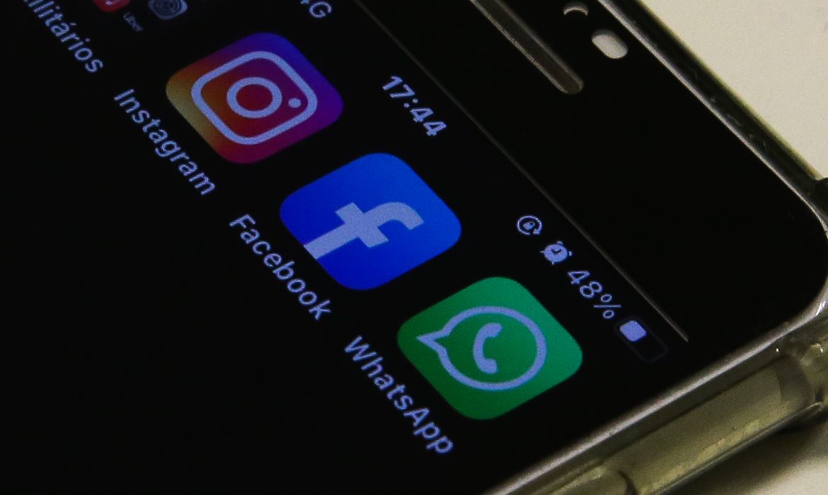 Facebook, Instagram e WhatsApp têm problemas de acesso nesta segunda