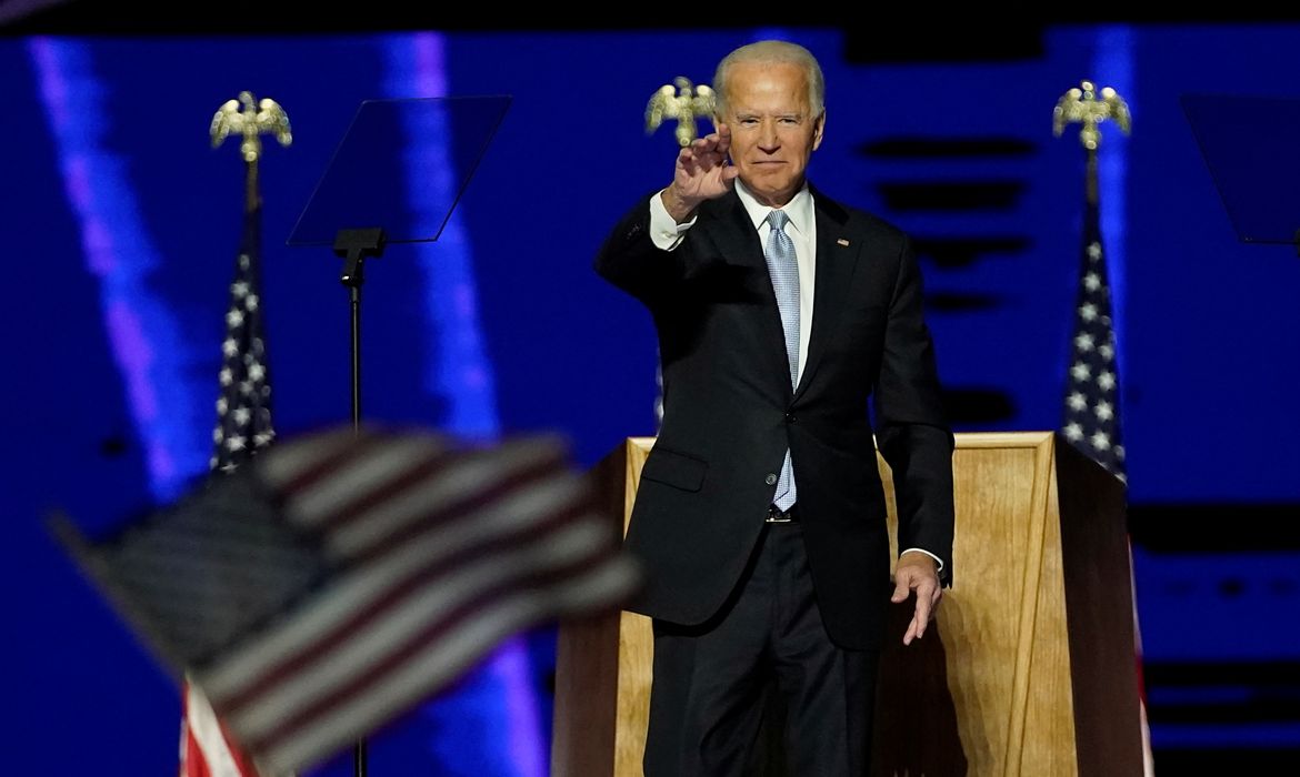 Joe Biden fala a partidários em Wilmington, Delaware