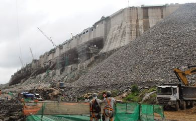 Obras da Usina Hidrelétrica de Belo Monte, em Altamira (PA)