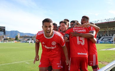 Internacional vence Vasco, em São Januário por 2 a 0 - série A - Brasileiro - em 14/02/2021