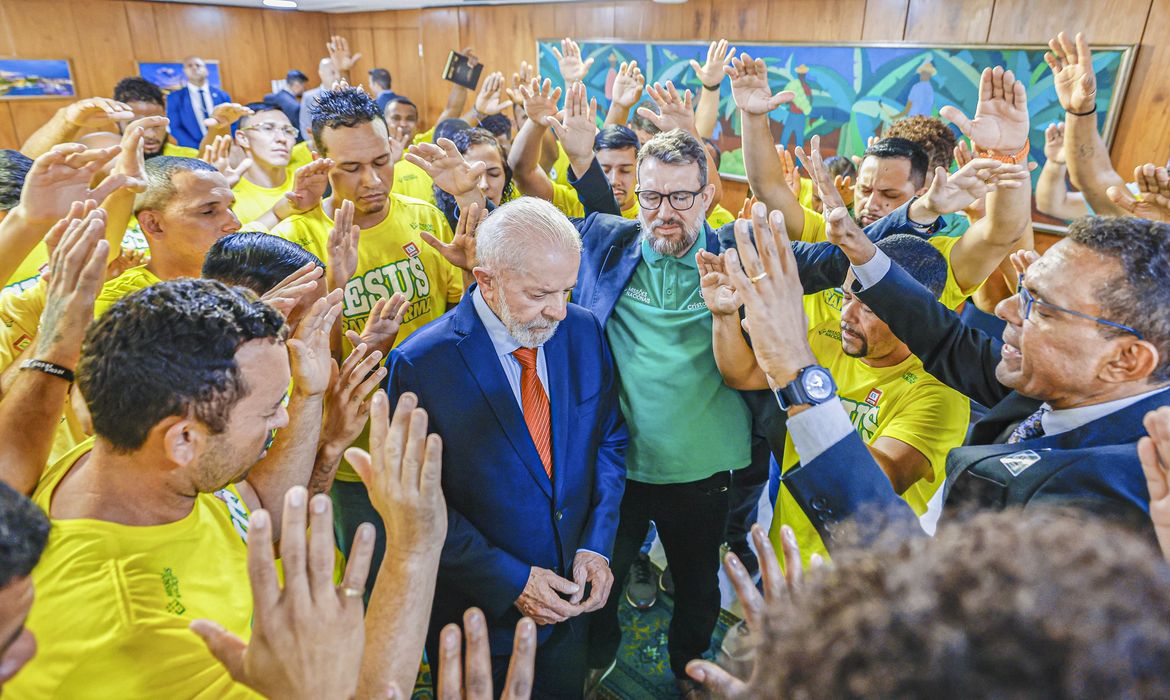 15.10.2024 - Presidente da República, Luiz Inácio Lula da Silva, durante a sanção do Projeto de Lei n° 3090/ 2023, que institui o Dia Nacional da Música Gospel, em cerimônia no Palácio do Planalto. Brasília - DF. Foto: Ricardo Stuckert / PR