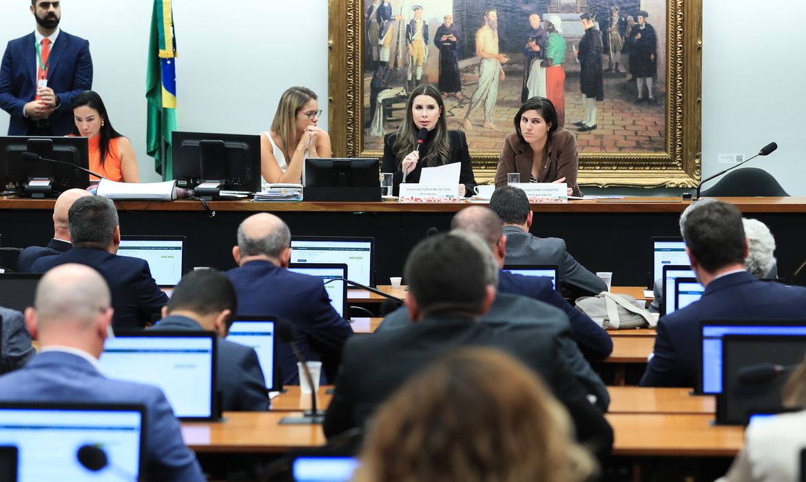 Brasília (DF) 04/05/2024 Reunião da comissão de constituição e justiça da Câmara, (CCJ)  Foto Lula Marques/ Agência Brasil