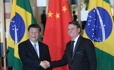 O presidente Jair Bolsonaro recebe, o presidente da República Popular da China, Xi Jinping,durante declaração à imprensa no Palácio do Itamaraty, em Brasília