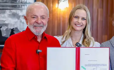 Brasília (DF), 08/03/2025 - Presidente da República, Luiz Inácio Lula da Silva, encaminha para apreciação do Senado Federal o nome da Sra. Verônica Abdalla Sterman, para exercer o cargo de Ministra do Superior Tribunal Militar. Foto: Ricardo Stuckert/PR