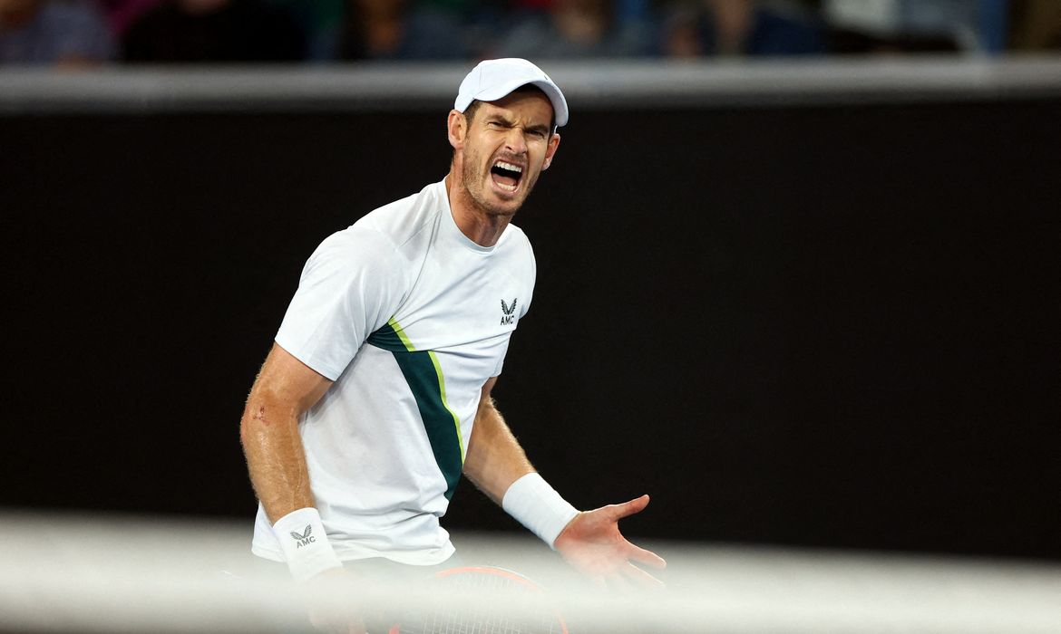 Andy Murray durante partida da segunda rodada do Aberto da Austrália