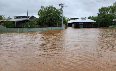 Inundação em Fitzroy Crossing