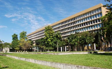 Universidade Federal do Rio de Janeiro