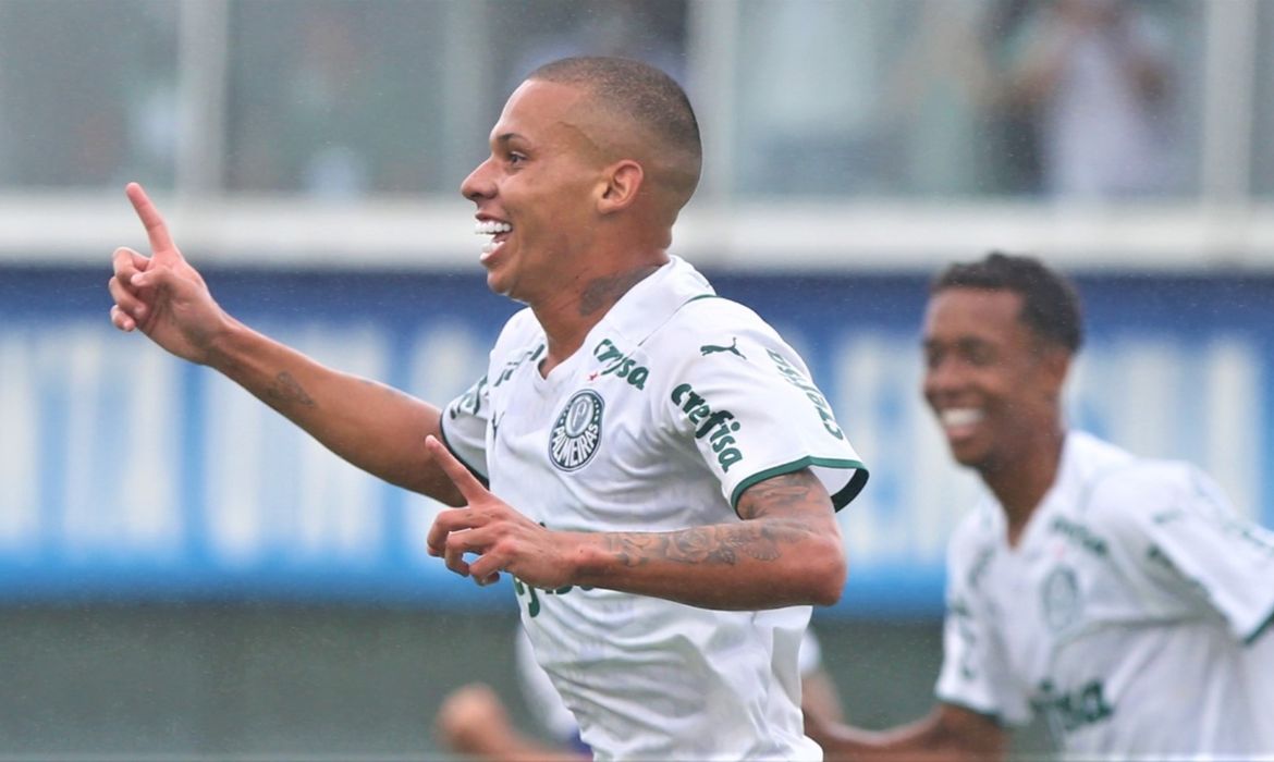 Após goleada por 4 a 0, Verdão terá pela frente o Atlético-GO na 3ª fase.