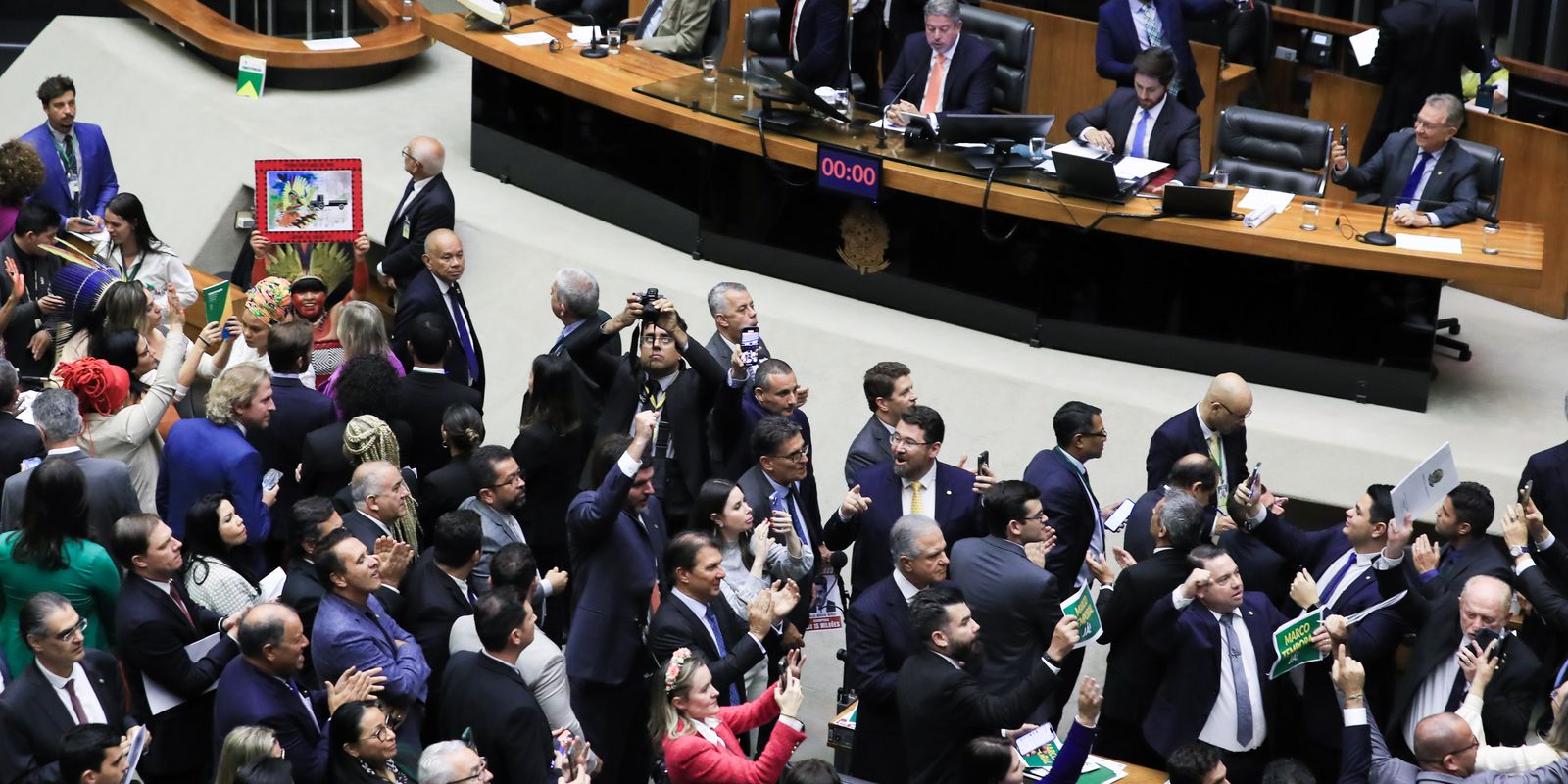 Câmara aprova marco temporal de demarcação de terras indígenas 3 Câmara aprova marco temporal de demarcação de terras indígenas
