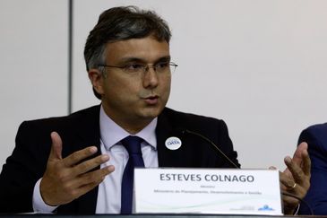 Brasília - O ministro do Planejamento, Esteves Colnago, divulga resultados preliminares de políticas públicas sociais (Valter Campanato/Agência Brasil)