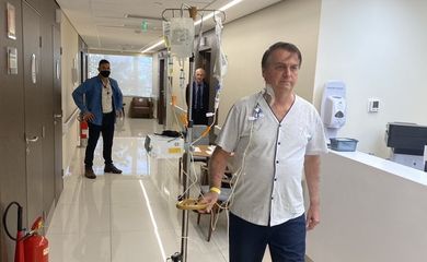 Presidente Jair Bolsonaro no hospital