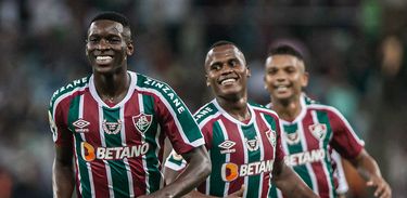 Fluminense 5 x 3 Atlético-MG