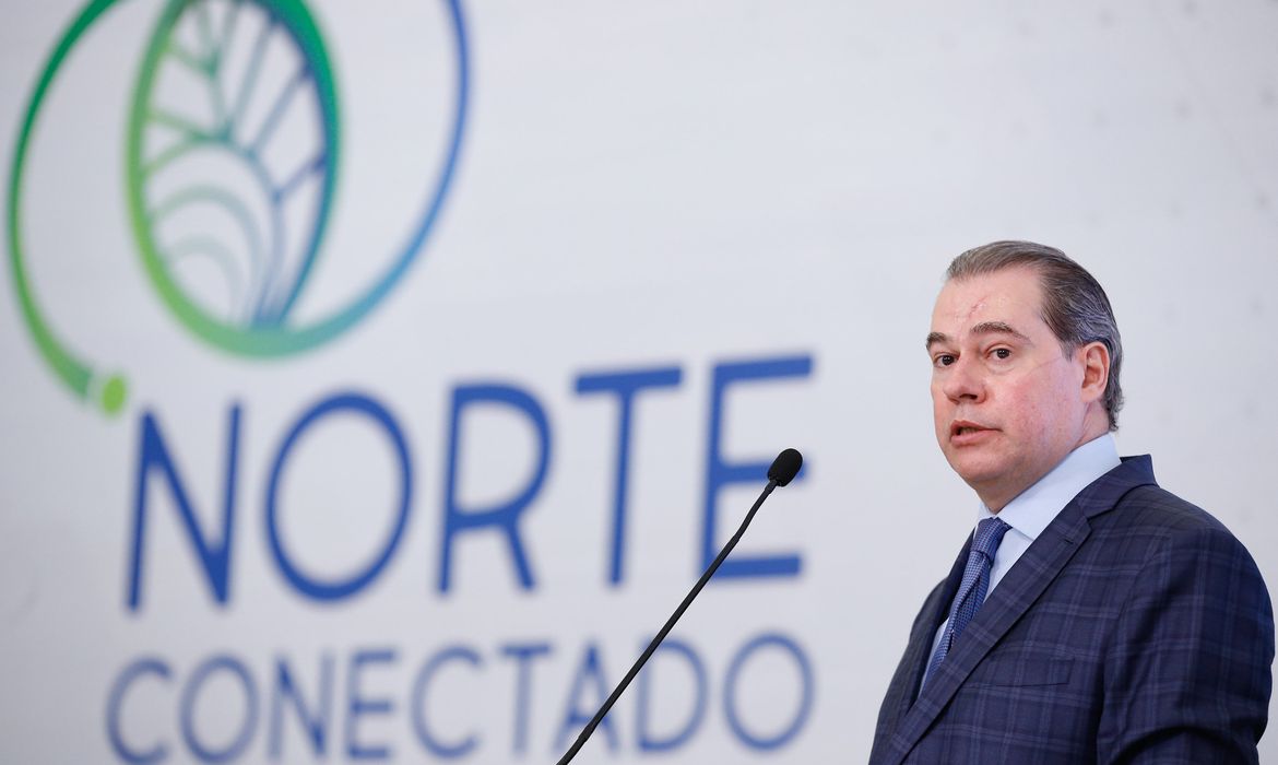 Ministro Dias Toffoli participa do lançamento do programa Norte Conectado.