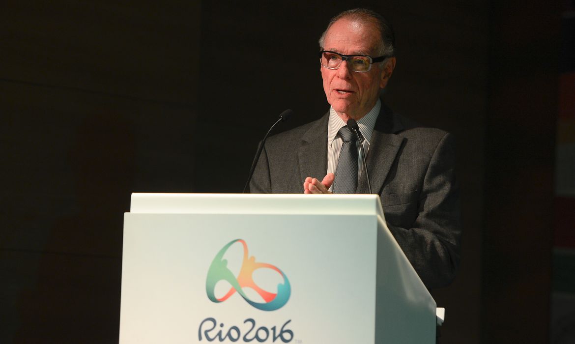 Rio de Janeiro - O presidente do Comitê Rio 2016, Carlos Arthur Nuzman, fala na apresentação dos ingressos dos Jogos Olímpicos, no Comitê Rio 2016, na Cidade Nova  (Tomaz Silva/Agência Brasil)