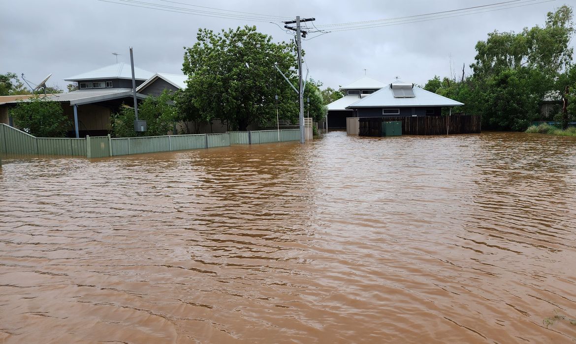 Inundação em Fitzroy Crossing