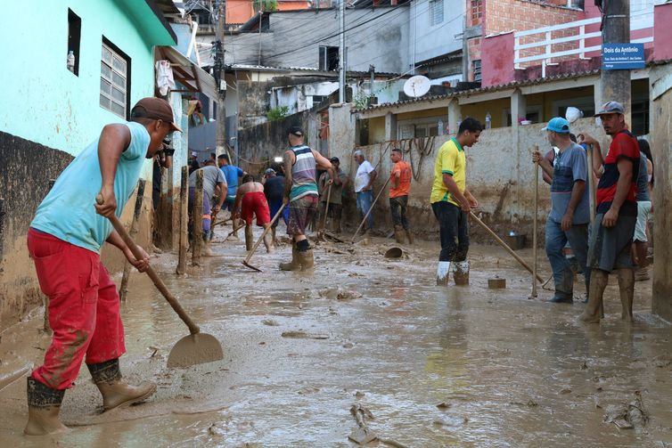 São Sebastião (SP), 20-02-2023, Desmoronamento causado pelas chuvas no bairro Itatinga, conhecido como Topolândia, no litoral norte de São Paulo. Foto: Rovena Rosa/Agência Brasil