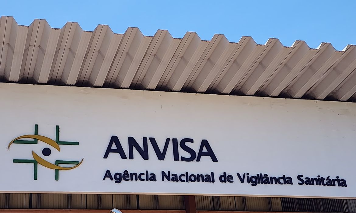 Brasília-DF, 10.11.2023, Fachada do Prédio da Agência de Vigilância Sanitária ANVISA, em Brasília.  Foto: Rafa Neddermeyer/Agência Brasil