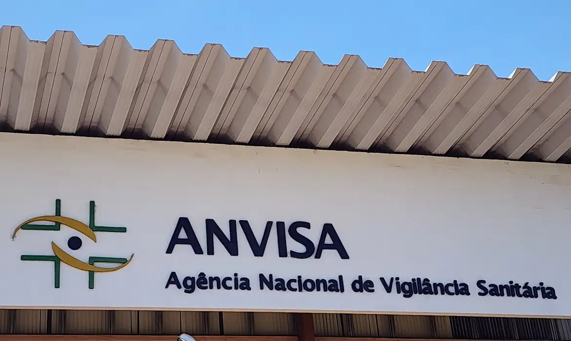 Anvisa alerta sobre repelentes adequados contra o mosquito da