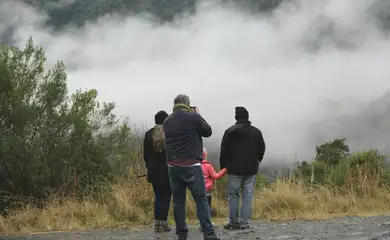 Santa Catarina tem alerta para frio intenso, com risco de geada