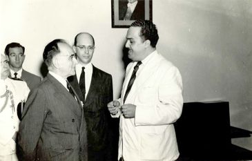 Getúlio Vargas visita Rádio MEC