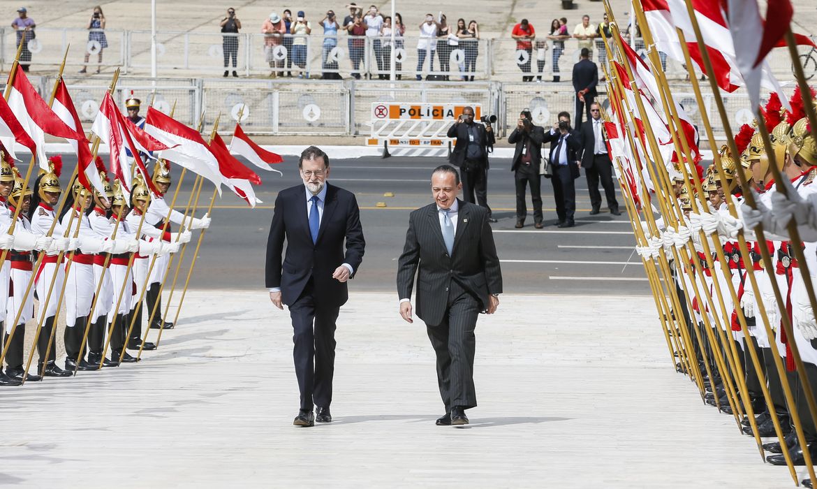 Brasília - Cerimônia Oficial de Chegada do presidente do Governo da Espanha, Mariano Rajoy. (Beto Barata/PR)