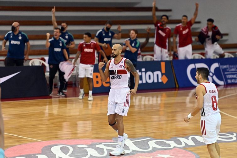 João Pires/LNB/Direitos Reservados Marquinhos, flamengo, basquete